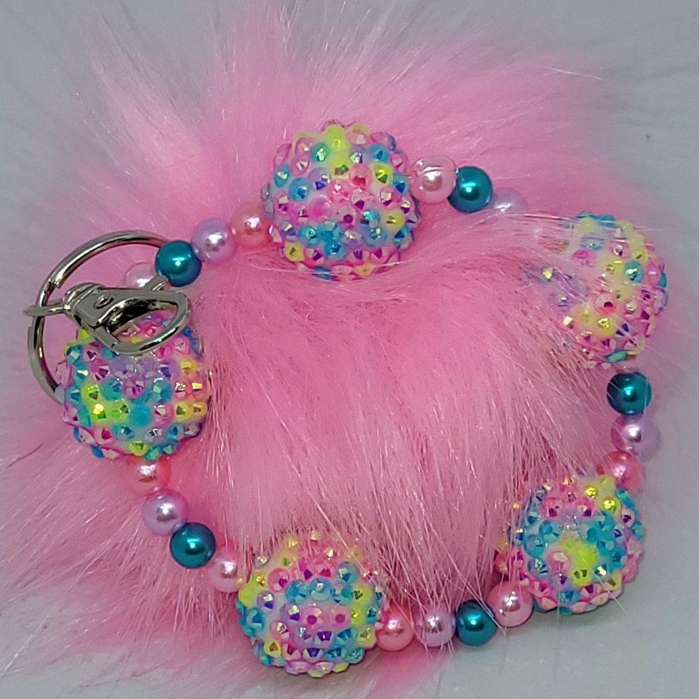 RAINBOW RHINESTONE WRISTLET KEYCHAIN 🌈